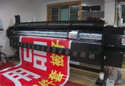 竹山喷绘广告分辨率是多少？